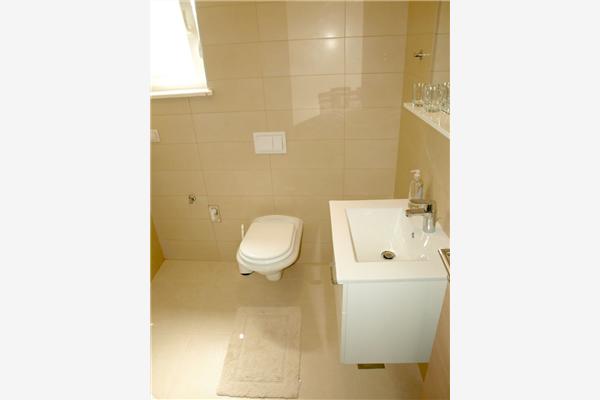 Apartment A2, for 4 persons