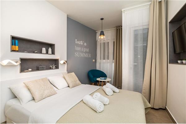 Apartment A3, for 10 persons