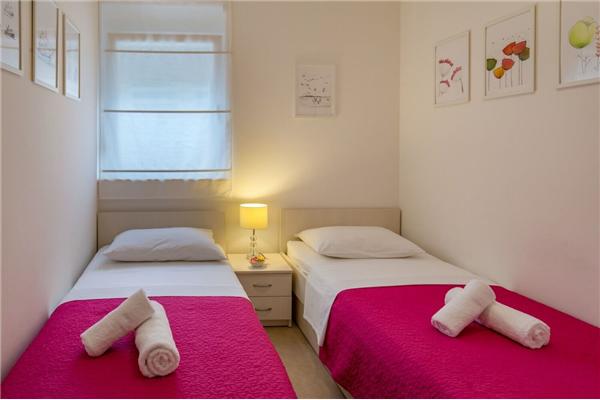 Apartment A3, for 10 persons