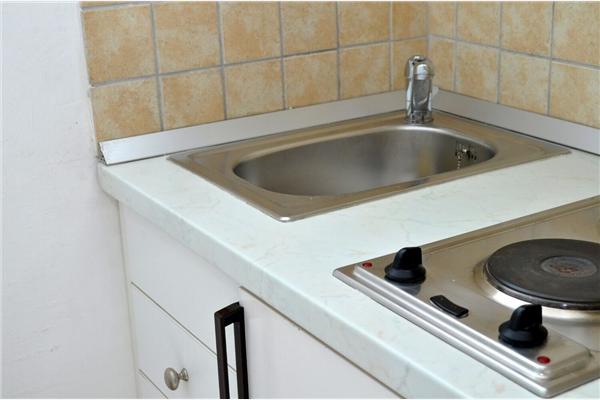 Room S7, for 3 persons