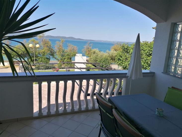 Apartment A2, for 4 persons