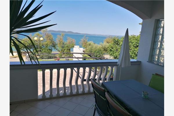 Apartment A2, for 4 persons