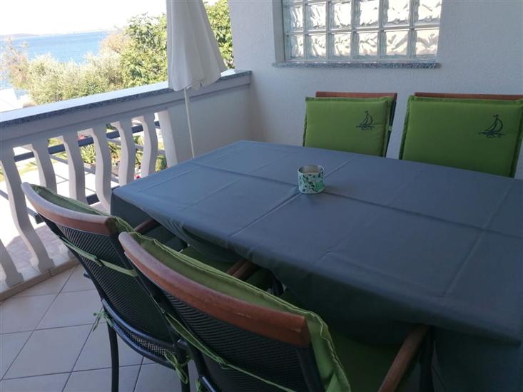 Apartment A2, for 4 persons