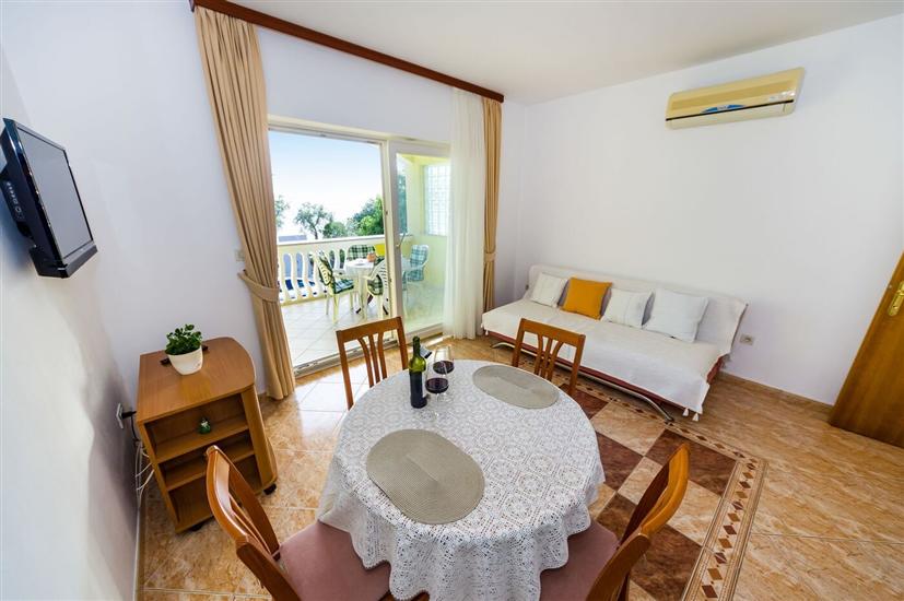 Apartment A2, for 4 persons