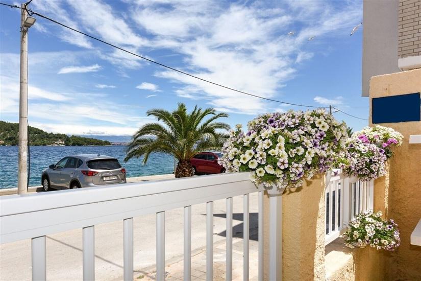 Apartment A2, for 3 persons