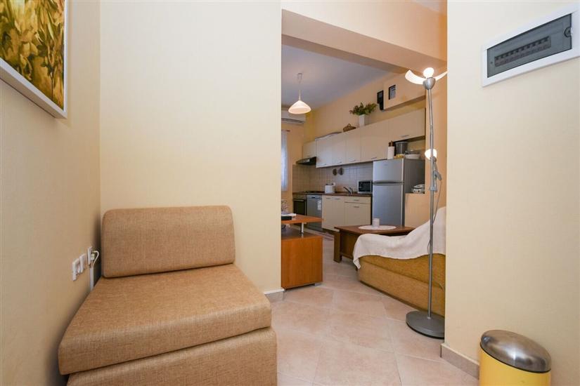 Apartment A2, for 3 persons