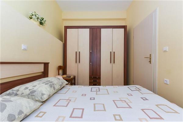 Apartment A2, for 3 persons