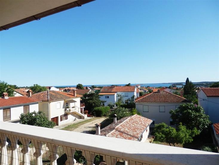 Apartment A1, for 5 persons