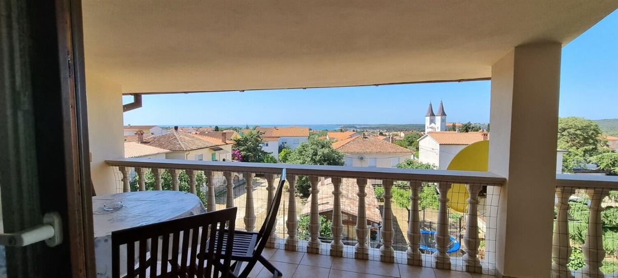 Apartment A1, for 5 persons