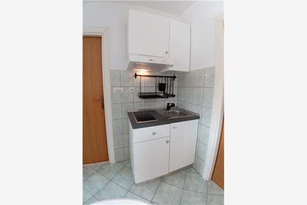 Apartment A1, for 5 persons
