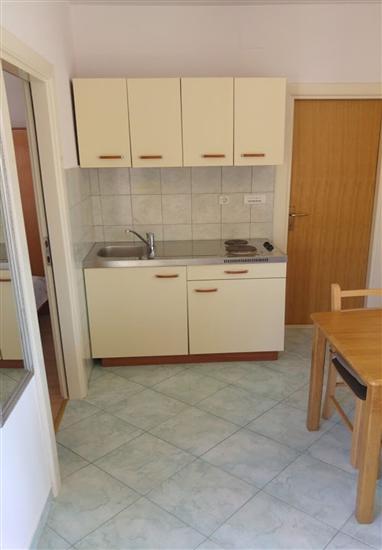 Apartment A2, for 5 persons
