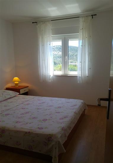 Apartment A2, for 5 persons