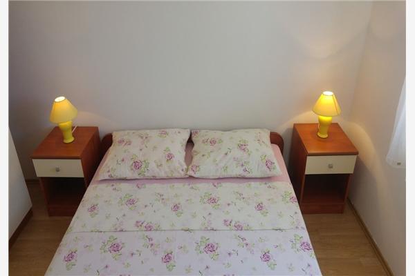 Apartment A2, for 5 persons