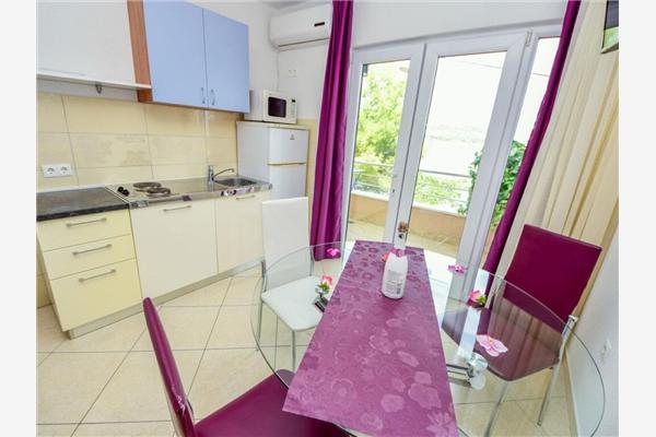 Apartment A6, for 4 persons