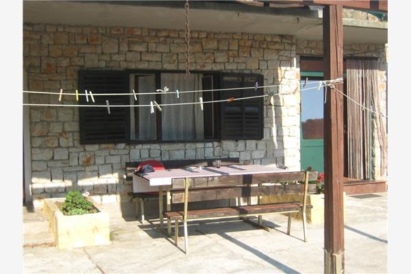 Apartment A1, for 5 persons