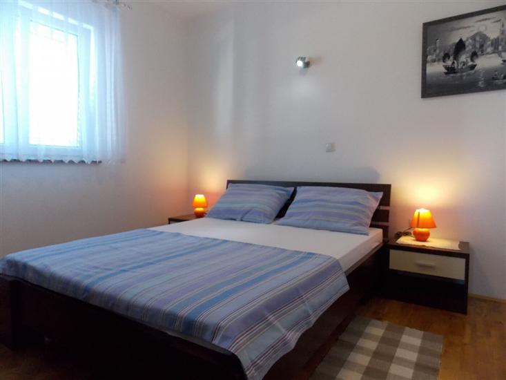 Apartment A5, for 4 persons