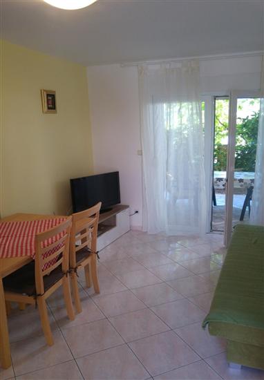 Apartment A3, for 5 persons