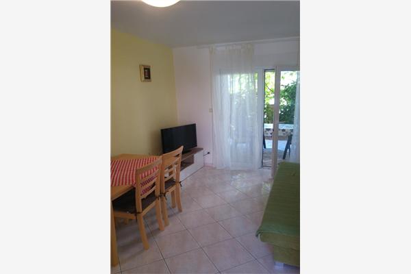 Apartment A3, for 5 persons