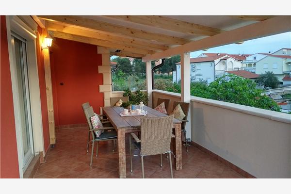 Apartman A2, na 4 osebe