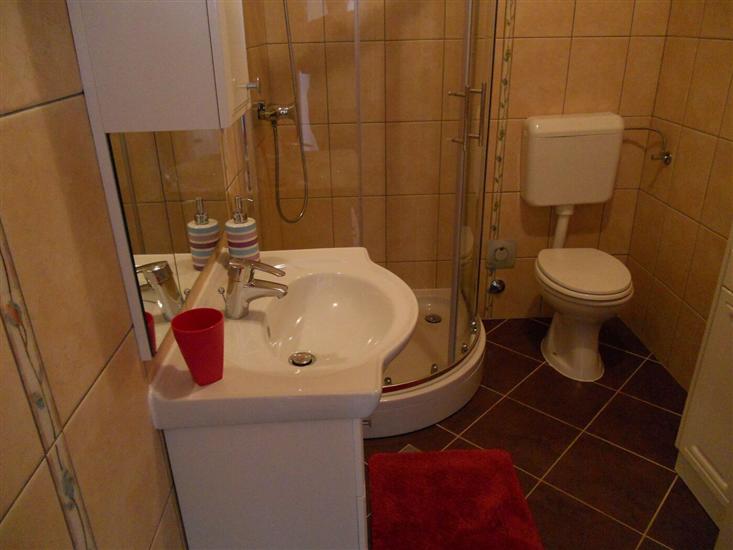 Apartman A2, na 4 osebe