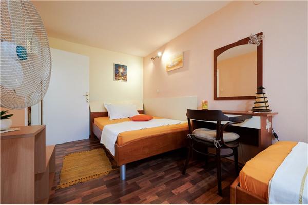 House K1, for 7 persons