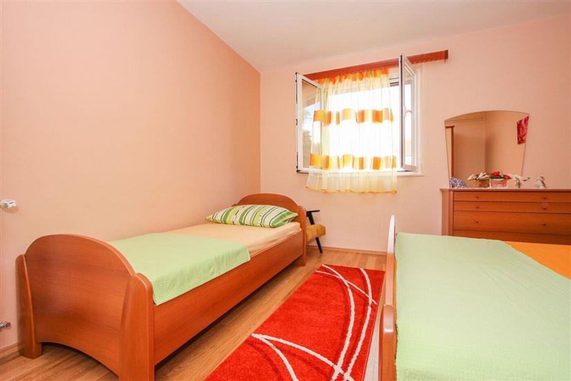 Apartment A1, for 6 persons
