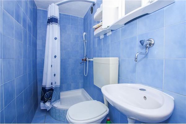 Apartment A2, for 3 persons