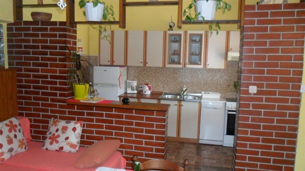 Apartment A2, for 3 persons