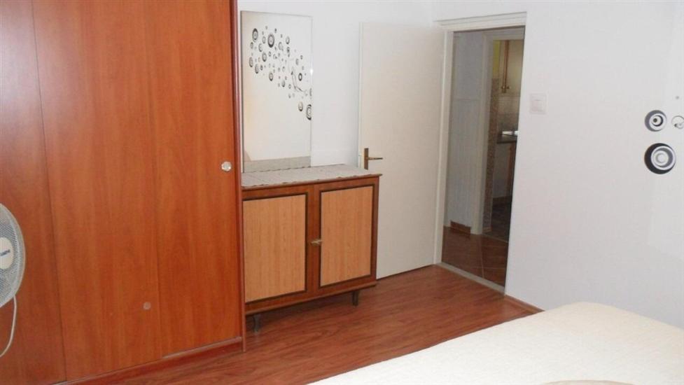 Apartment A2, for 3 persons