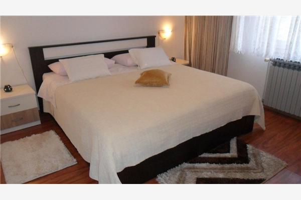 Apartment A2, for 3 persons