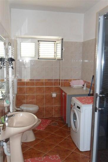 Apartment A2, for 3 persons