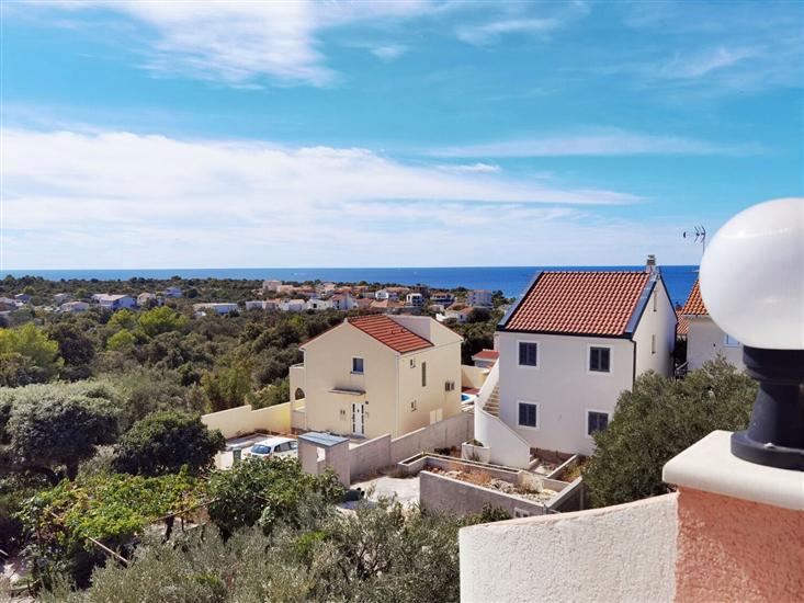 Apartment A2, for 3 persons