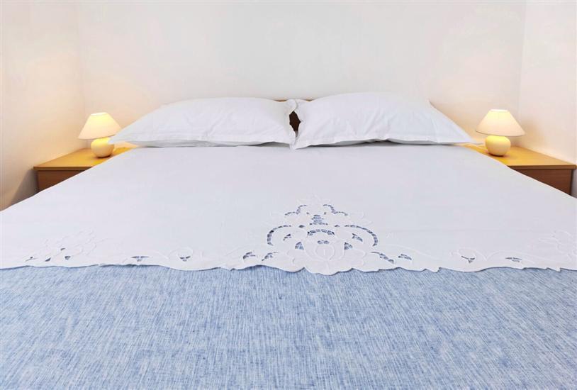 Apartment A2, for 3 persons