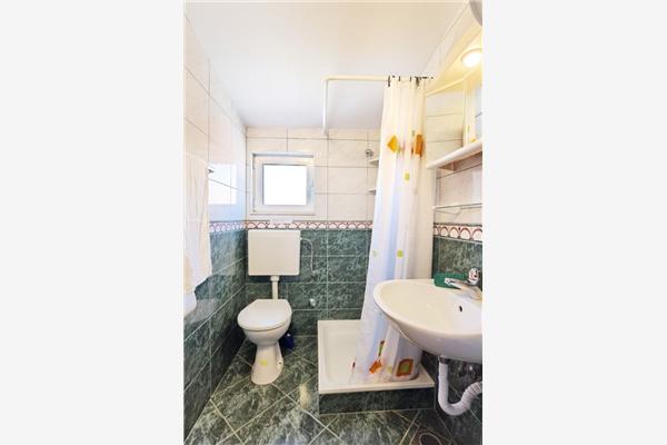 Apartment A2, for 3 persons