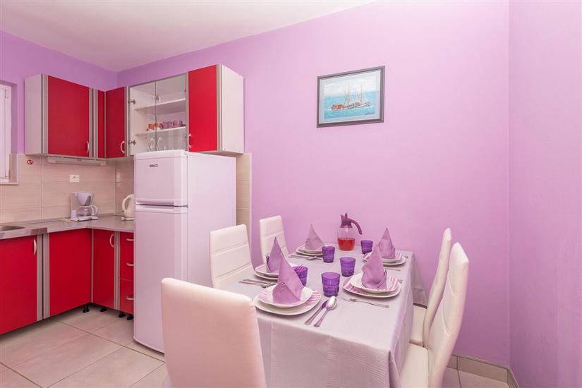 Apartment A4, for 5 persons