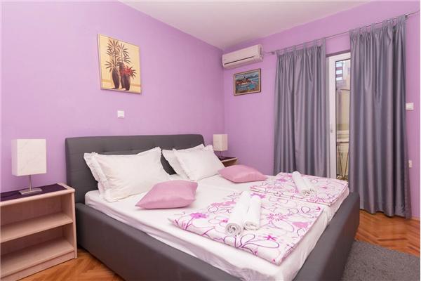 Apartment A4, for 5 persons