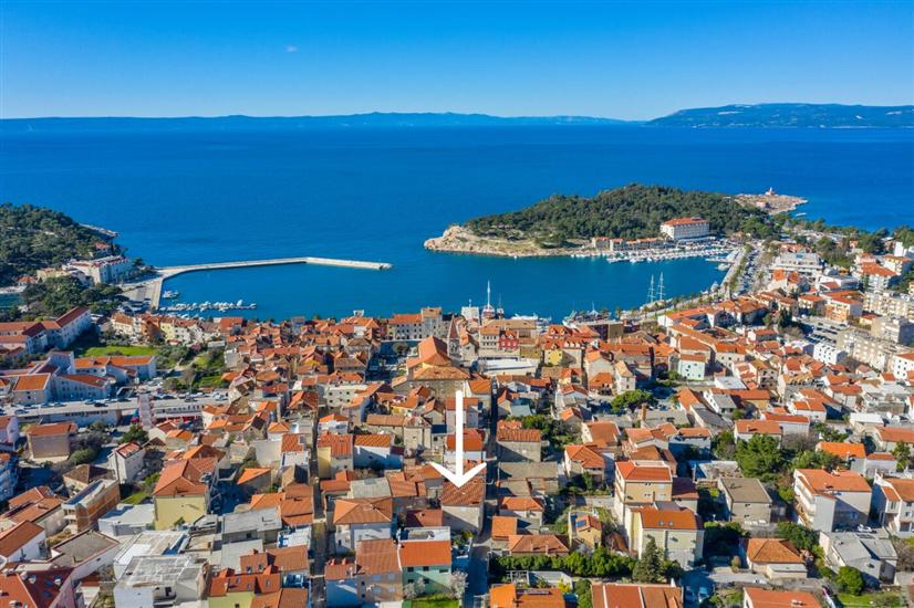 Apartments and Room Goran