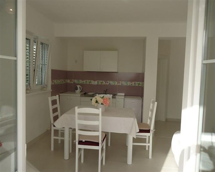 Apartment A1, for 3 persons