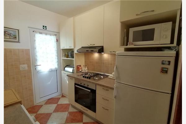 Apartment A1, for 5 persons