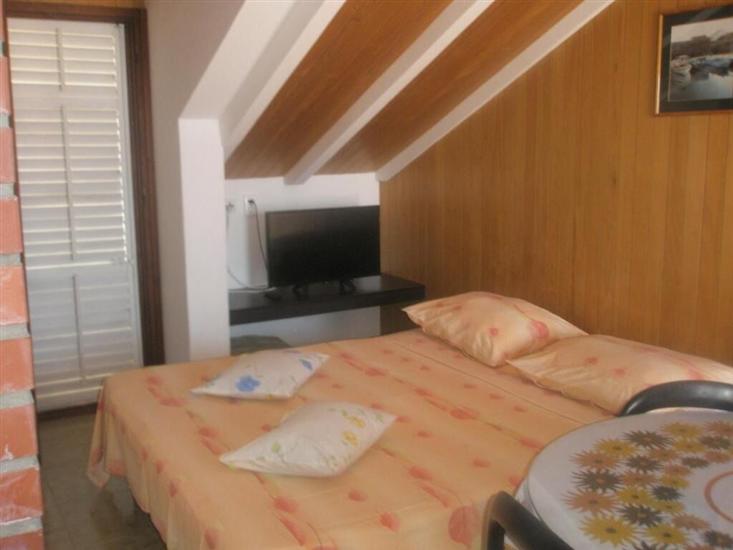 Apartman A2, na 4 osebe