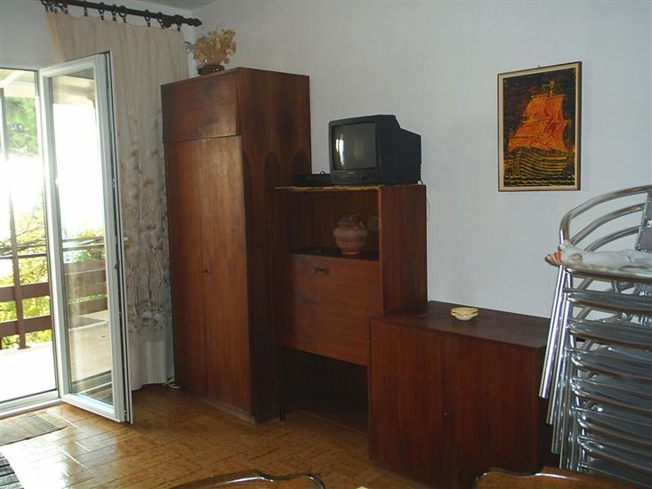 Apartment A1, for 6 persons