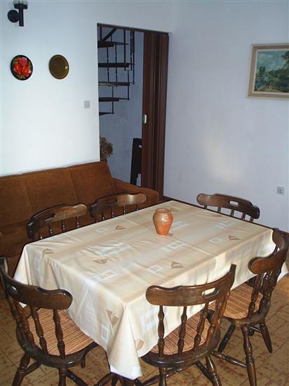 Apartment A1, for 6 persons