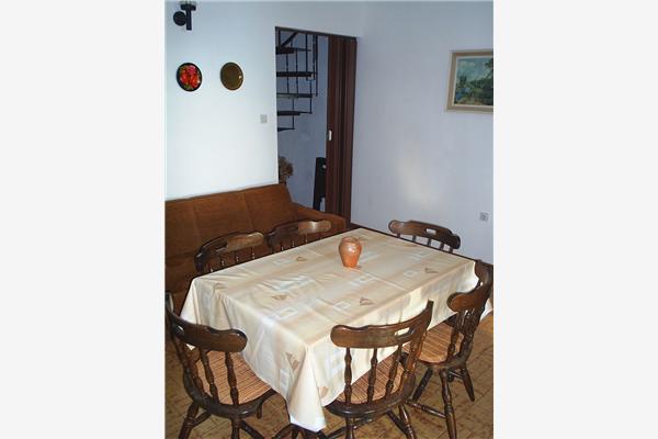 Apartment A1, for 6 persons