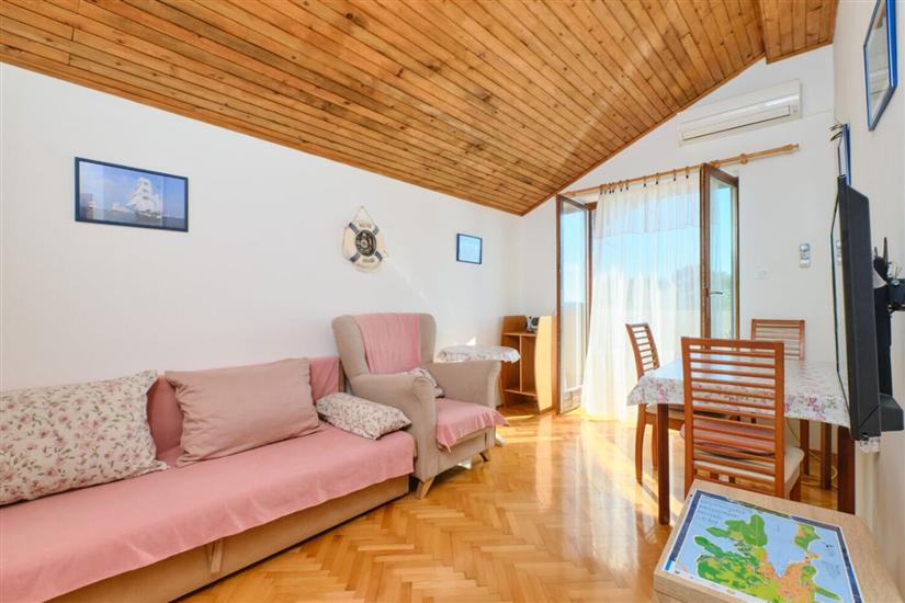 Apartment A3, for 3 persons