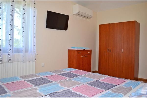 House K1, for 8 persons