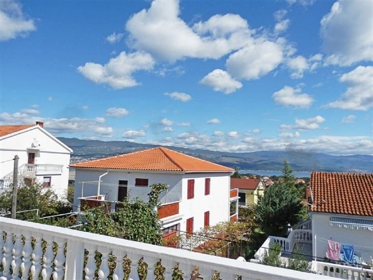 Apartment A6, for 6 persons