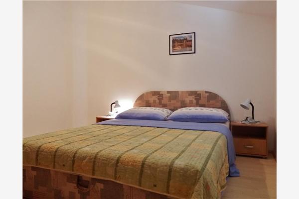 Apartment A6, for 6 persons