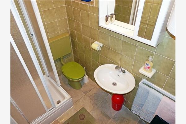 Apartment A6, for 6 persons