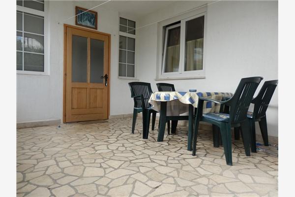 Apartment A4, for 4 persons