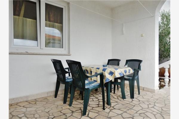 Apartment A4, for 4 persons